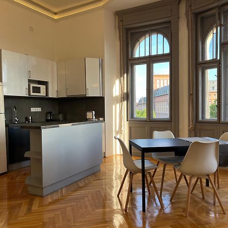 F14 Guesthouse Budapest Ngoại thất bức ảnh
