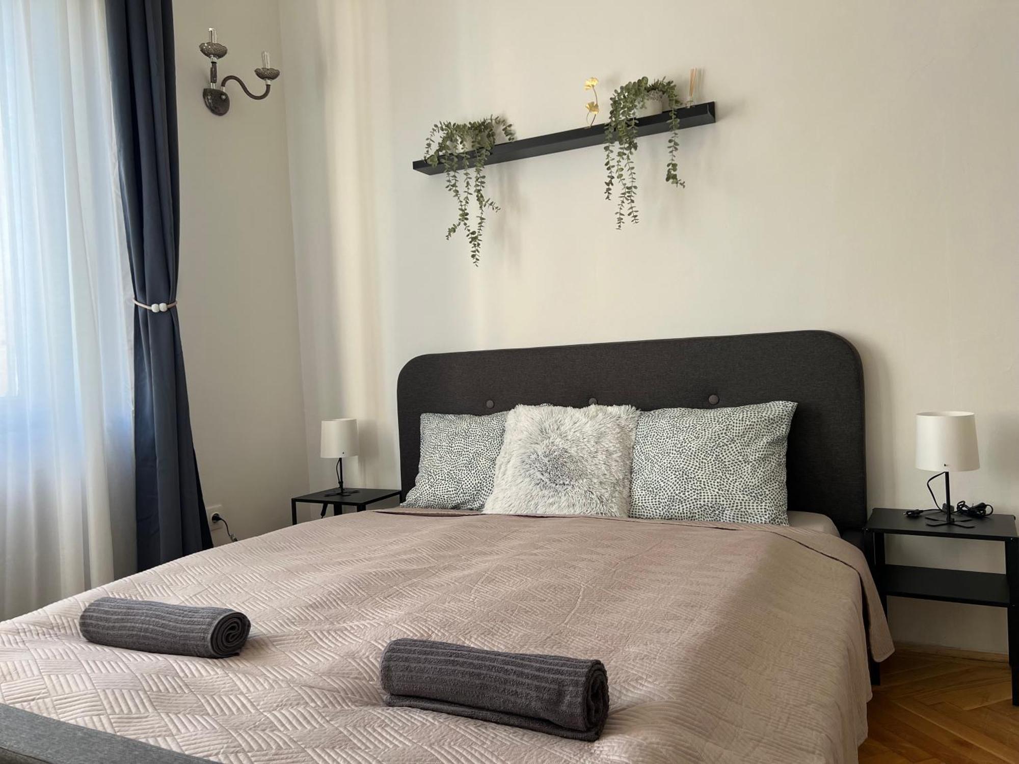 F14 Guesthouse Budapest Ngoại thất bức ảnh